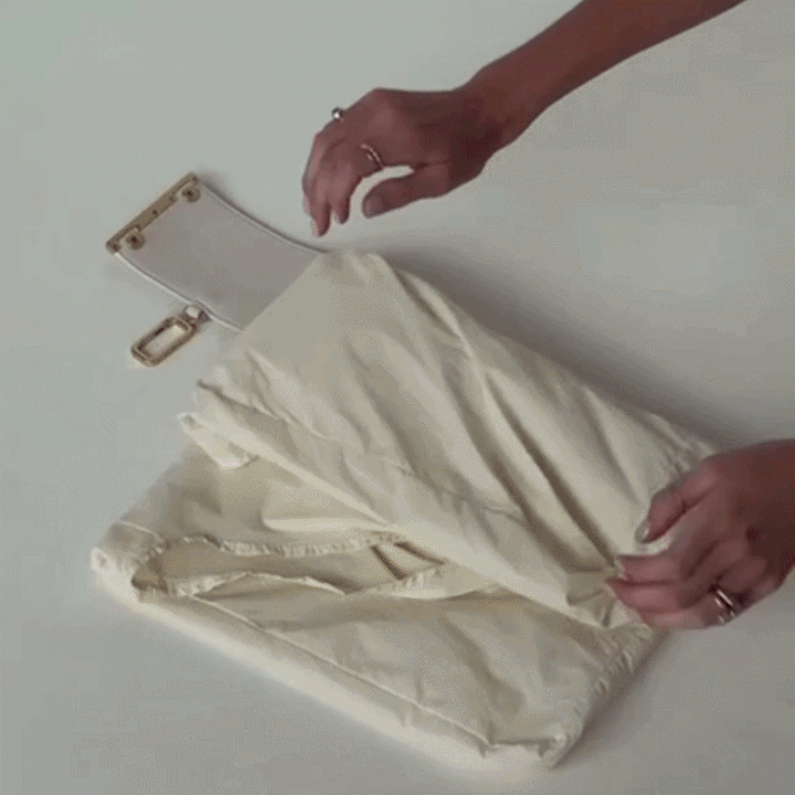 ezgif.com-video-to-gif-converter (7).gif__PID:7d4df727-c542-470e-9ff6-1a46ceb806e6